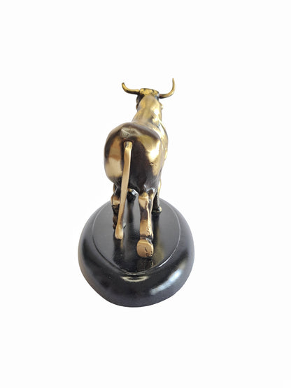 Big Size Brass Bull Statue – Handcrafted Solid Brass Decor