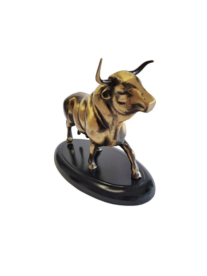 Big Size Brass Bull Statue – Handcrafted Solid Brass Decor