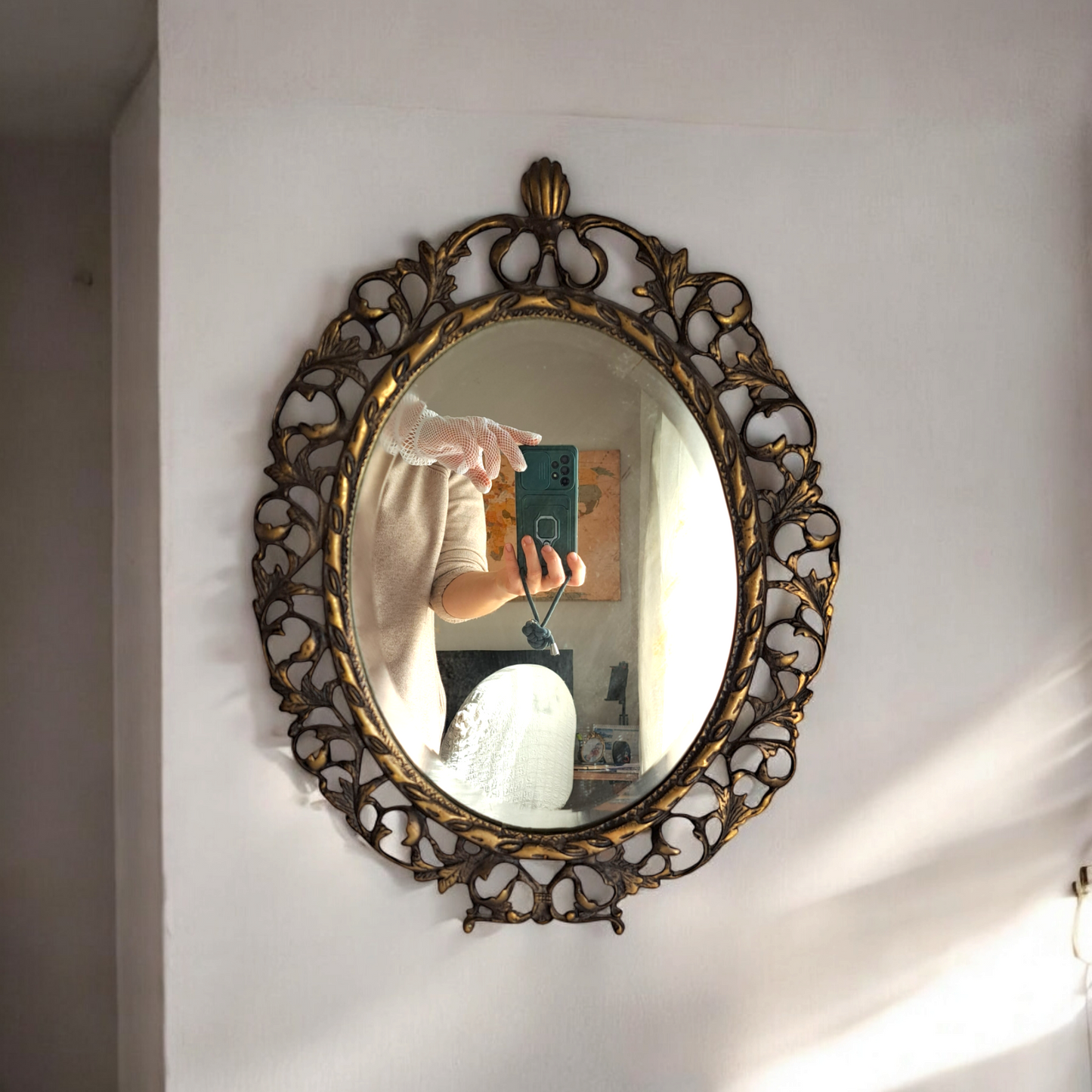 Vintage Brass Mirror – 47cm x 37cm, Ornate Floral Frame, Versatile Display