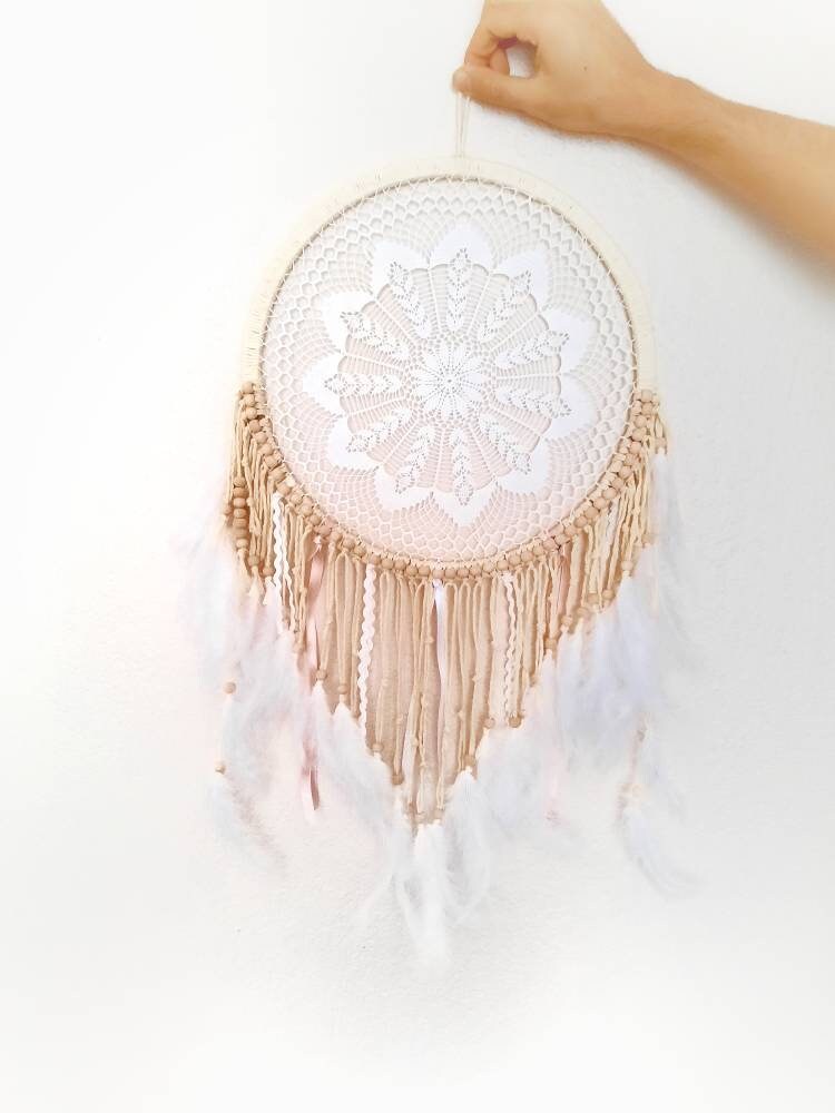 White Lace Dreamcatcher for Wall Decoration