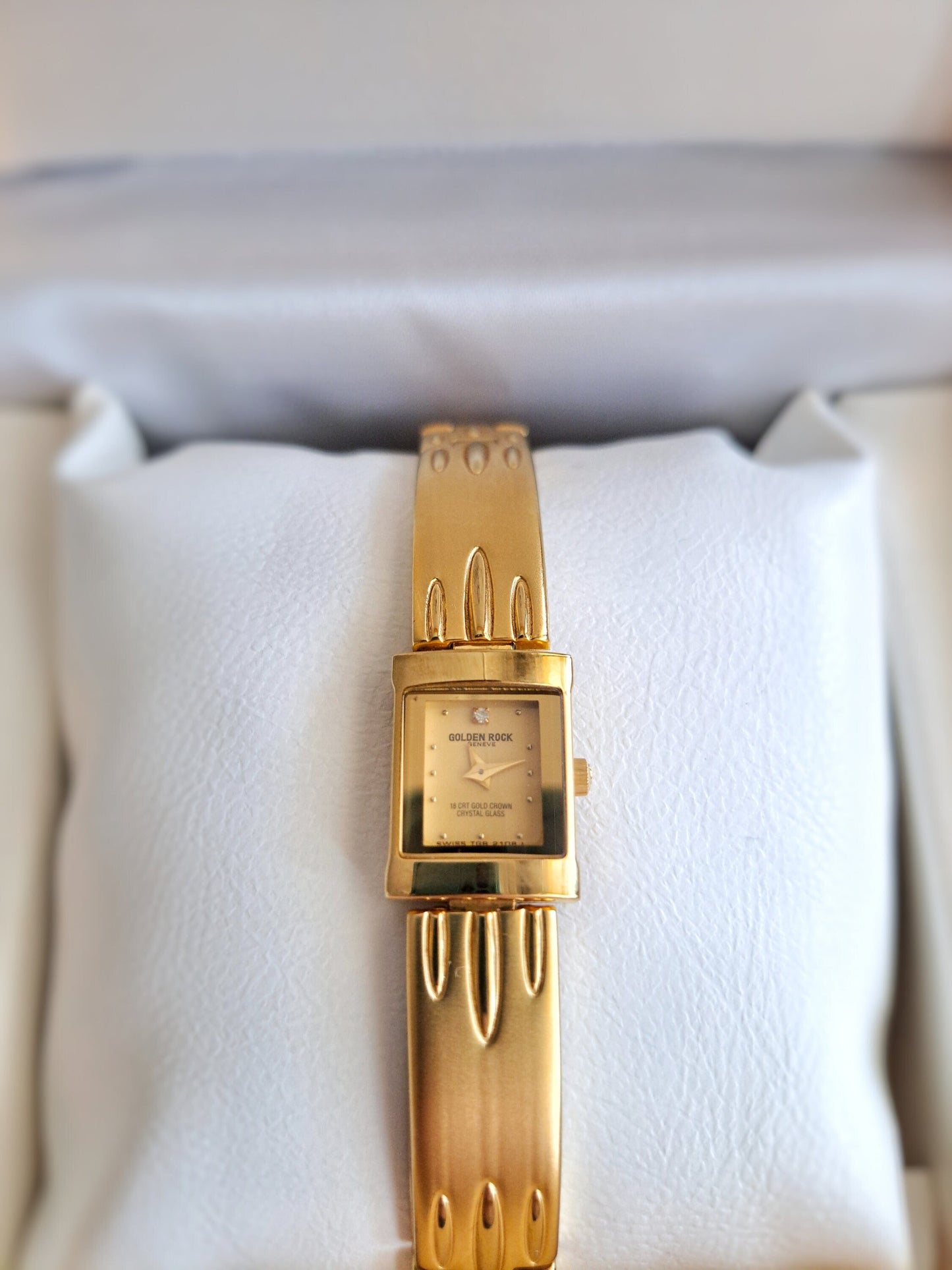 90s Gold Plated Wrist Watch For Woman