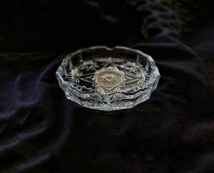 Vintage Crystal Glass Ashtray | Pinwheel Star-Cut Design | 12.5cm Diameter