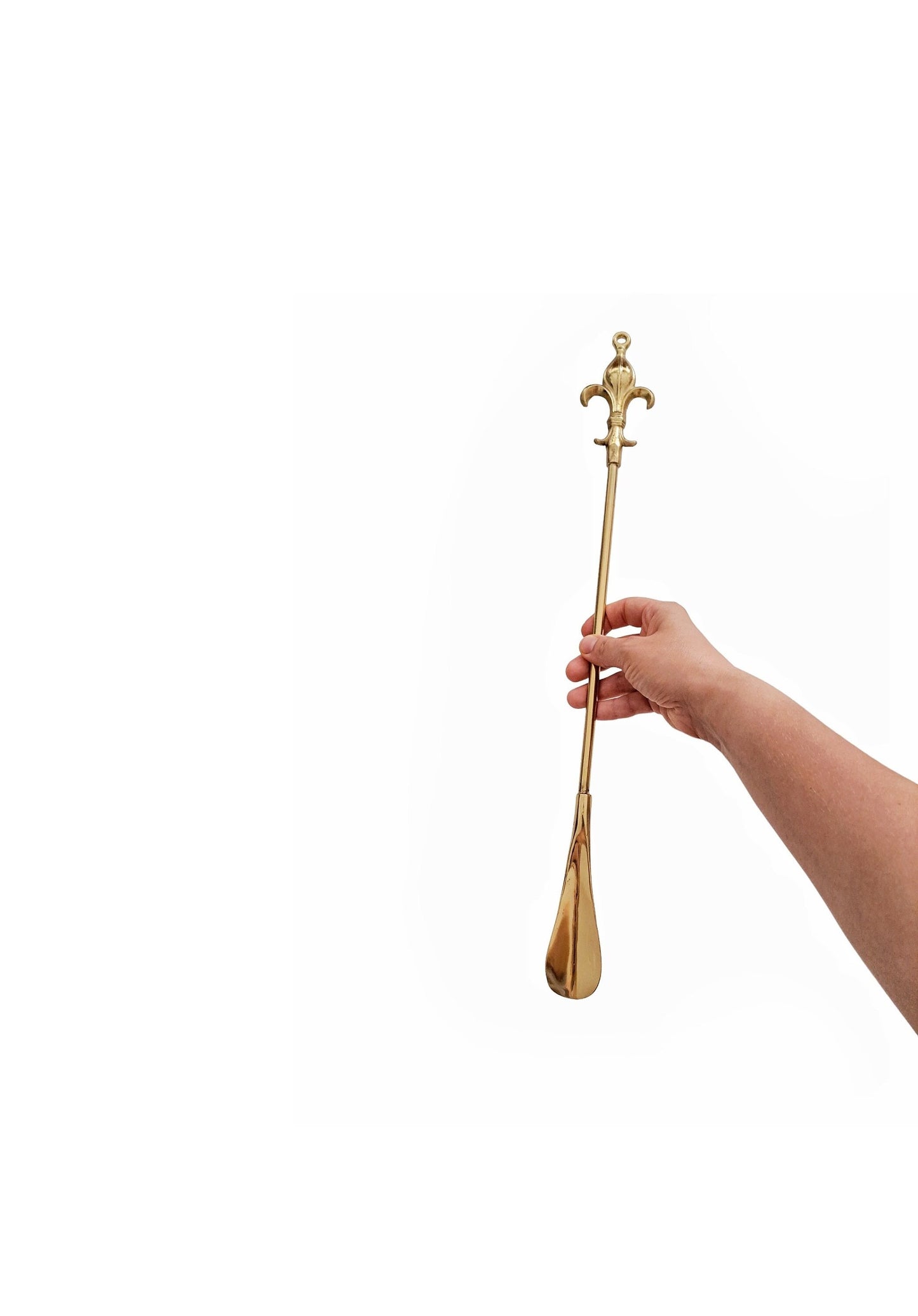 Elegant Brass Shoehorn with Fleur-de-Lis Handle - Traditional Handmade 56cm Gold