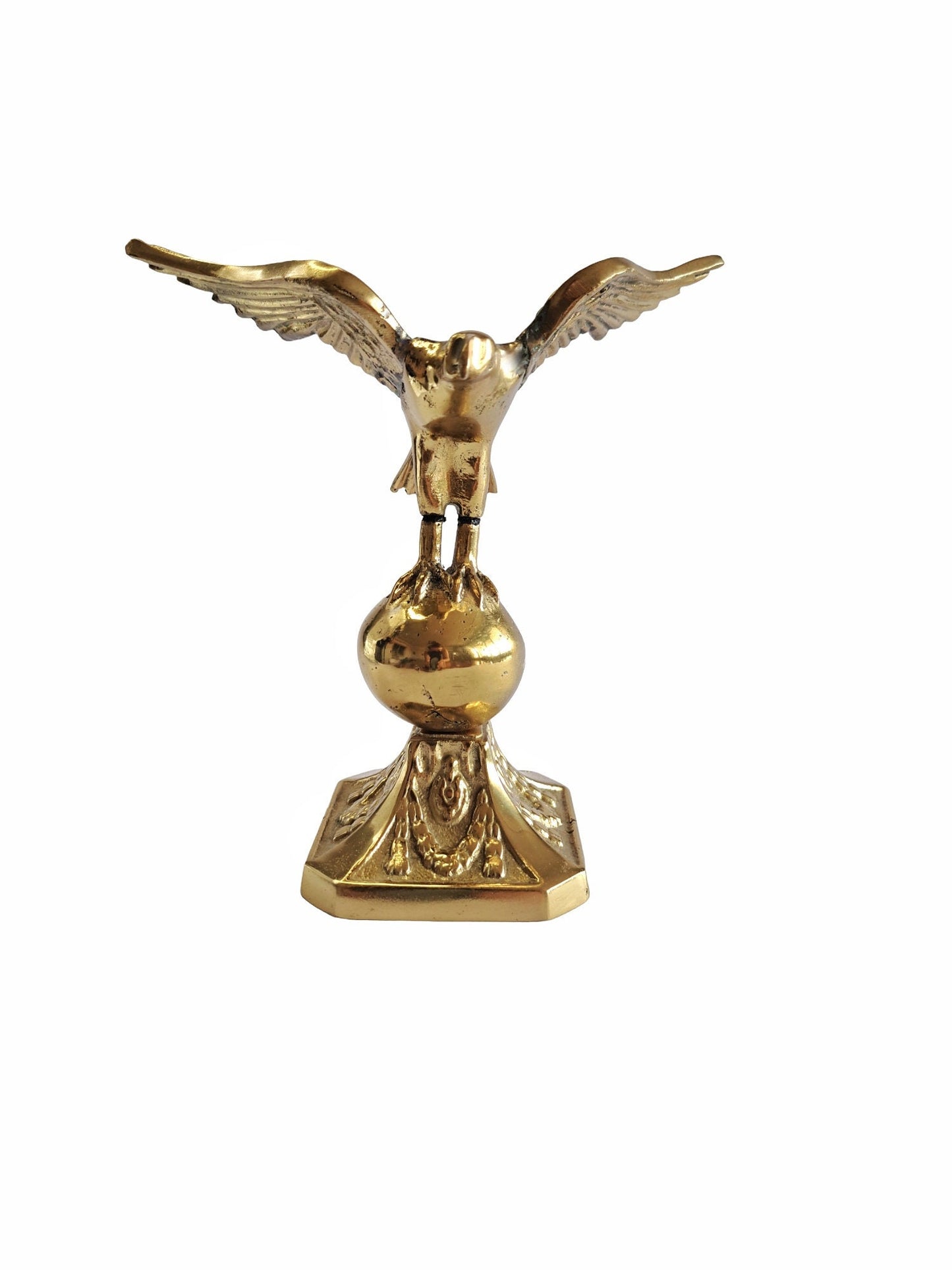 Elegant Brass Eagle Sculpture – Mirror Gold Finish, 17cm, Handcrafted Decorative Art Piece