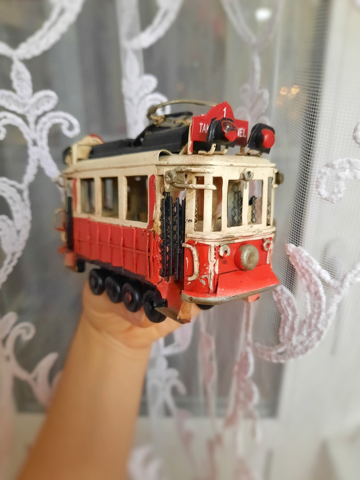 Model Tram of Istanbul, Taksim's Historical Red Tram Model