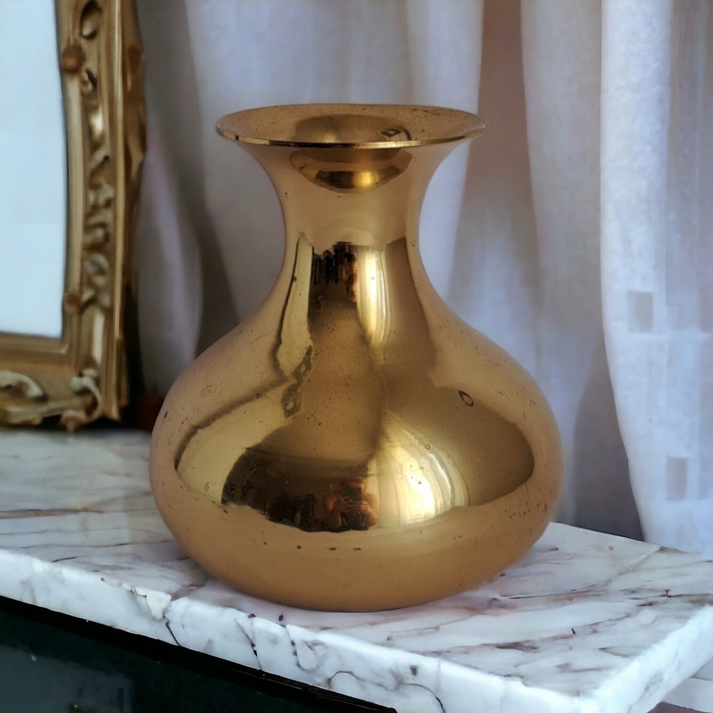 Vintage Brass Vase - Classic Elegance & Modern Style - 16cm